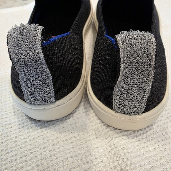 Rothy's The Kids Slip On Sneaker in the Black Size 1 EUC - Picture 8 of 15
